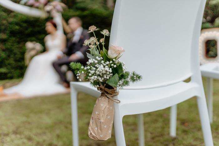 Ceremonie- en tafelbloemen door Je Grote Dag – foto 1