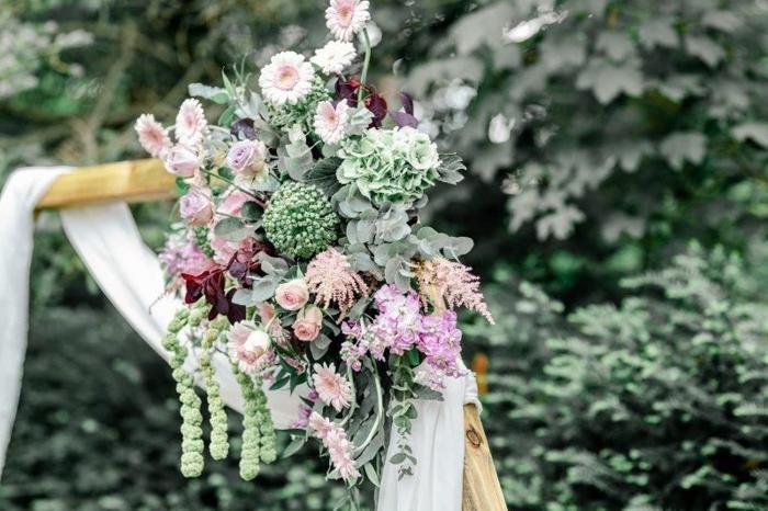 Ceremonie- en tafelbloemen door Je Grote Dag – foto 16