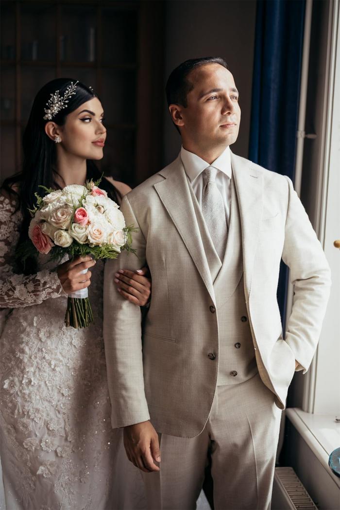 Bruiloft Alper & Marria: bruiloftstyling en bloemen door Je Grote Dag bij Slot Loevestein – foto 13