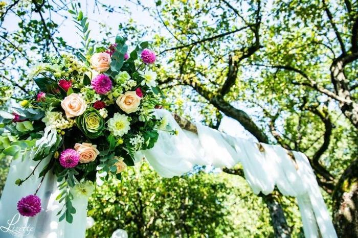 Bruiloft Bram & Lizanne: bruiloftstyling en bloemen door Je Grote Dag bij Buitenplaats Vlaardingen te Vlaardingen – foto 7