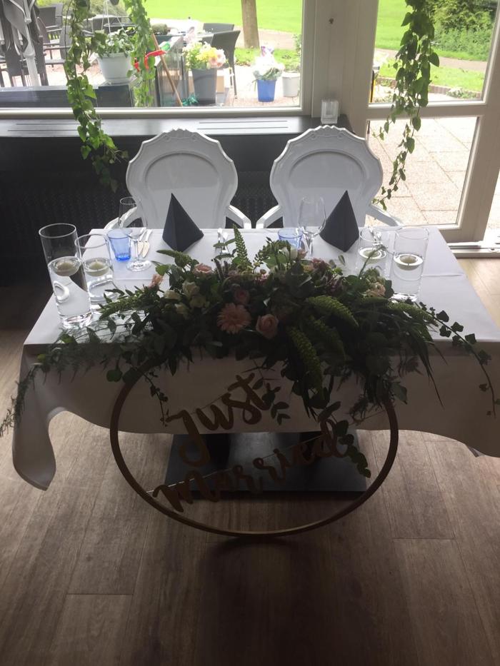 Bruiloft Toni & Naomi: bruiloftstyling en bloemen door Je Grote Dag bij Wantijpaviljoen Dordrecht – foto 8