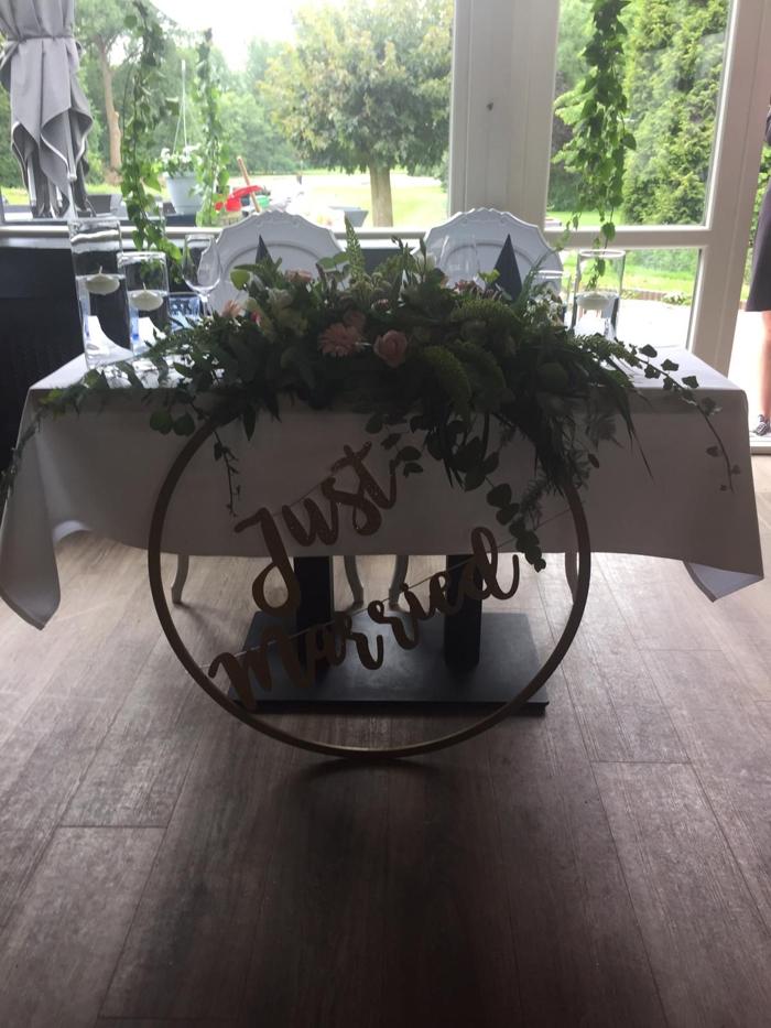 Bruiloft Toni & Naomi: bruiloftstyling en bloemen door Je Grote Dag bij Wantijpaviljoen Dordrecht – foto 9