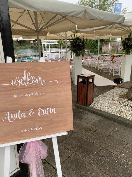 Bruiloft Erwin & Anita: bruiloftstyling en bloemen door Je Grote Dag bij De Theetuin Ridderkerk – foto 2