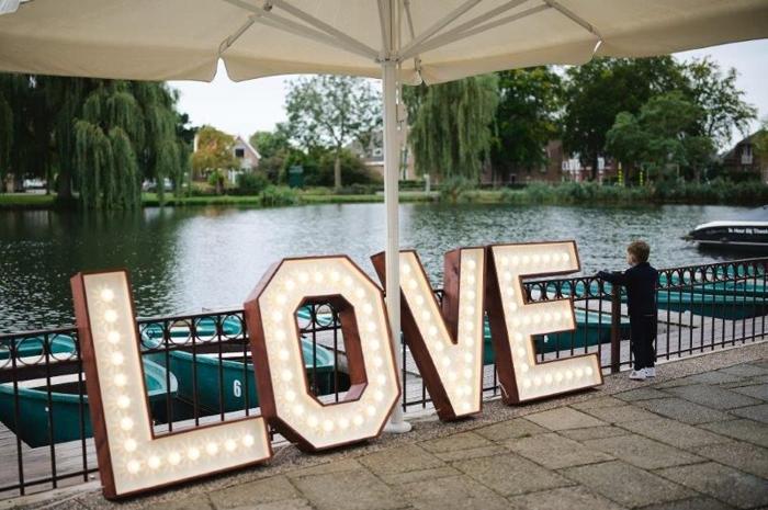Bruiloft Erwin & Anita: bruiloftstyling en bloemen door Je Grote Dag bij De Theetuin Ridderkerk – foto 15