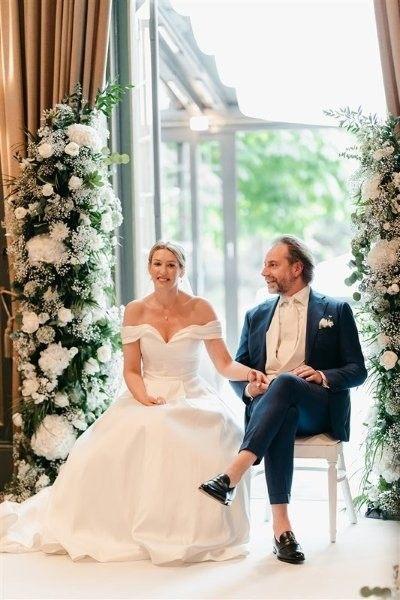 Bruiloft Marieke & Edward: bruiloftstyling en bloemen door Je Grote Dag bij Kasteel De Wittenburg – foto 3