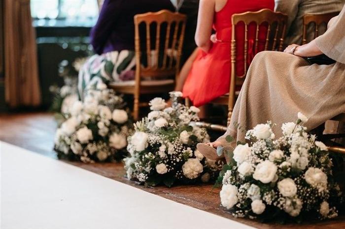 Bruiloft Marieke & Edward: bruiloftstyling en bloemen door Je Grote Dag bij Kasteel De Wittenburg – foto 4