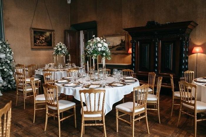 Bruiloft Marieke & Edward: bruiloftstyling en bloemen door Je Grote Dag bij Kasteel De Wittenburg – foto 11