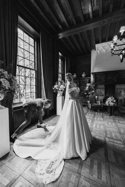 Bruiloft Marieke & Edward: bruiloftstyling en bloemen door Je Grote Dag bij Kasteel De Wittenburg – foto 13
