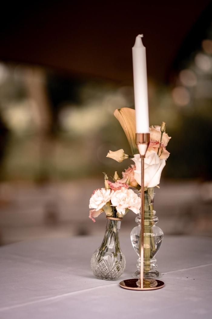 Bruiloft Mark & Sarah: bruiloftstyling en bloemen door Je Grote Dag bij Landgoed de Olifant Nieuwerkerk aan de IJssel – foto 13