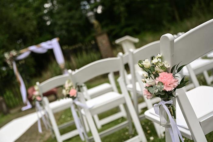 Bruiloft Jeremy en Laura: bruiloftstyling en bloemen door Je Grote Dag bij Landhuis de Oliphant, Rotterdam – foto 6