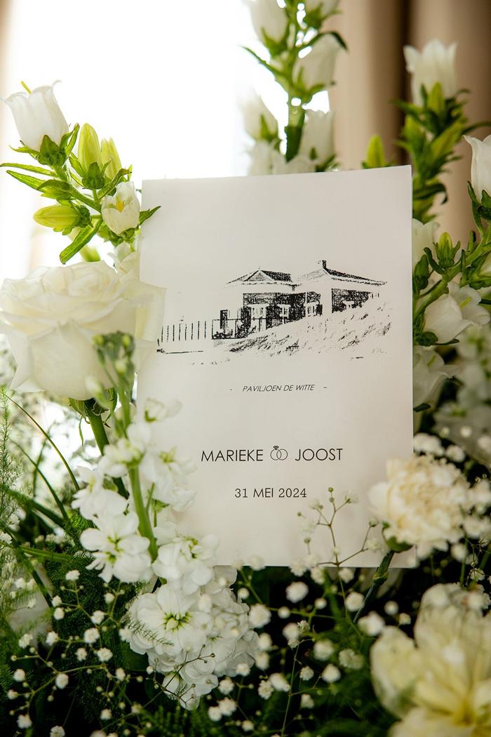 Bruiloft Joost en Marieke: bruiloftstyling en bloemen door Je Grote Dag bij Paviljoen de Witte, Scheveningen – foto 4