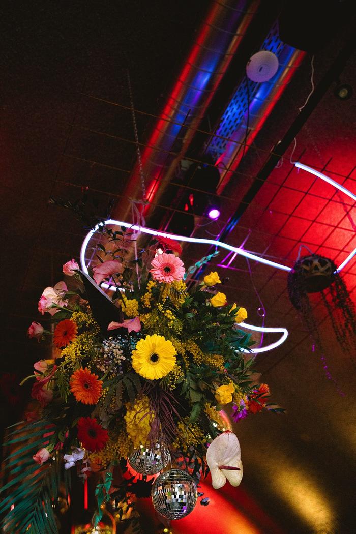 Bruiloft Kevin en Sabine: bruiloftstyling en bloemen door Je Grote Dag bij JACK – Rotterdam – foto 7