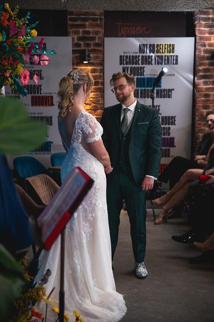 Bruiloft Kevin en Sabine: bruiloftstyling en bloemen door Je Grote Dag bij JACK – Rotterdam – foto 19