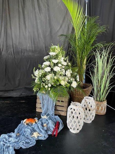Bruiloft Mats & Sophie: bruiloftstyling en bloemen door Je Grote Dag bij MS Ameland (Amsterdam) – foto 8