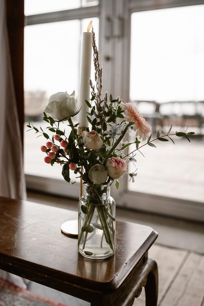 Bruiloft Nick en Melissa: bruiloftstyling en bloemen door Je Grote Dag bij Brasserie Buitenhuis te Valkenburg – foto 9