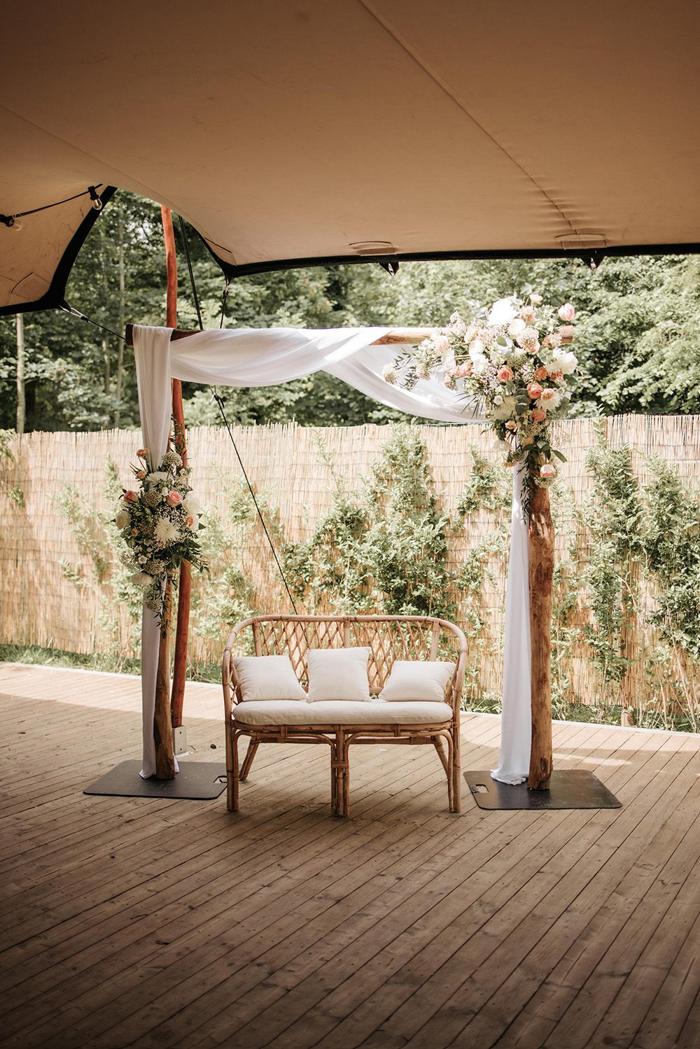 Bruiloft Ruud & Elles: bruiloftstyling en bloemen door Je Grote Dag bij Villa Ockenburgh – foto 2