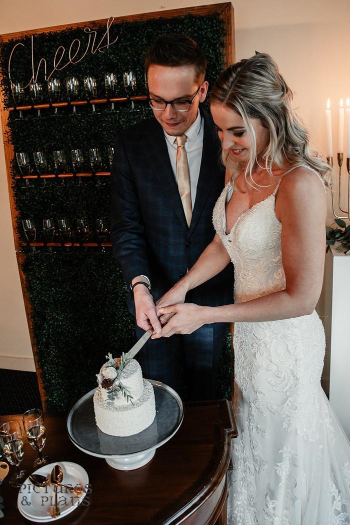 Champagnewall 40 glazen huren bij Je Grote Dag – foto 4