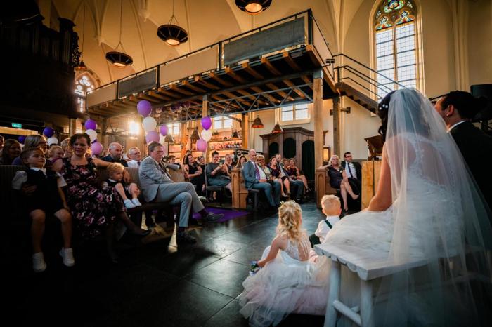 Wit houten bruidsbankje huren bij Je Grote Dag – foto 2