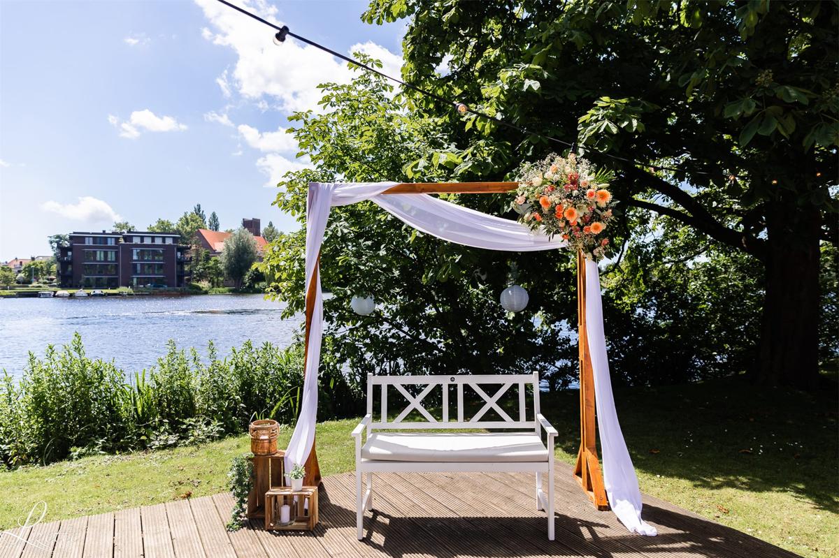Houten Backdrop huren bij Je Grote Dag